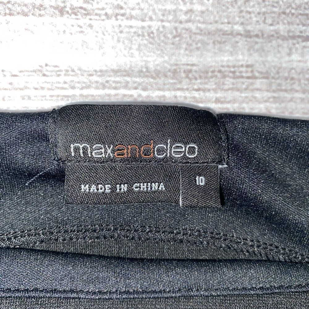Max and Cleo midi bodycon layered dress w/cap sleeves black sz 10 - Picture 11 of 12